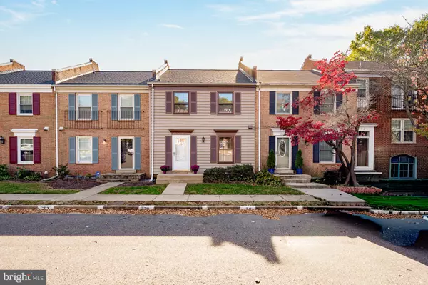 Alexandria, VA 22306,2477 WINDBREAK DR