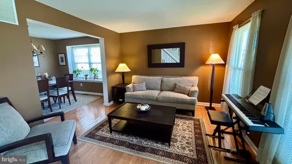 Burlington, NJ 08016,20 UNDERWOOD CT