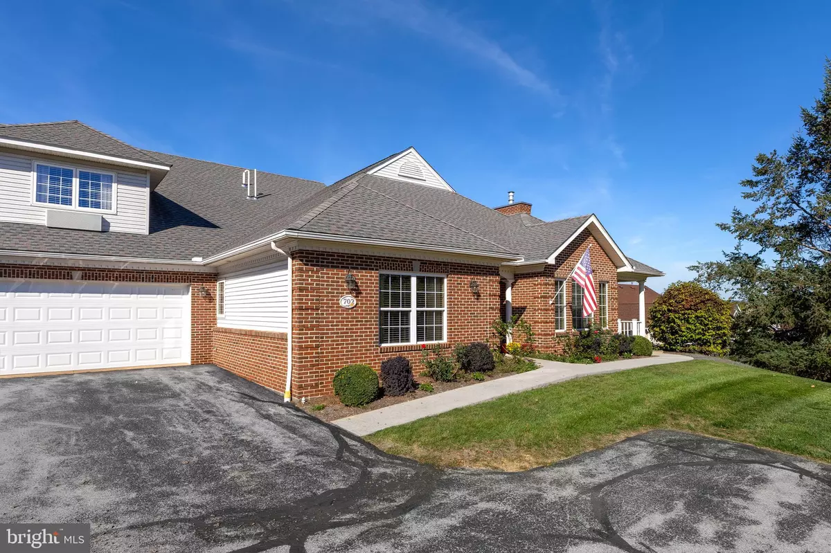 State College, PA 16801,3291 SHELLERS BND #702