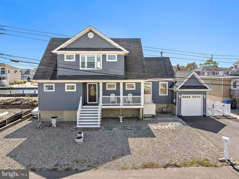 25 VENETIAN CT, Toms River, NJ 08753