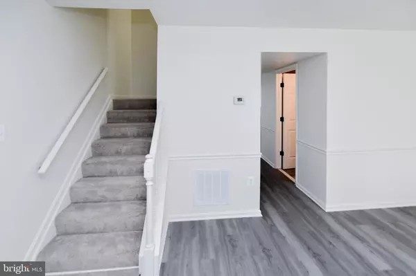 Waldorf, MD 20603,4419 EAGLE CT