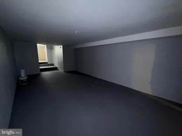 Philadelphia, PA 19131,5514 LANSDOWNE AVE