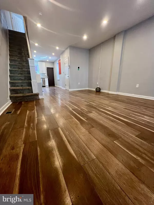 Philadelphia, PA 19143,5612 WALTON AVE