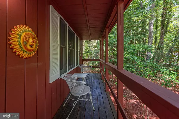 Ocean Pines, MD 21811,32 WHALER LN