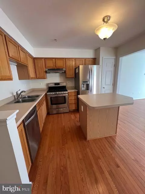 Germantown, MD 20874,18704 HARMONY WOODS LN