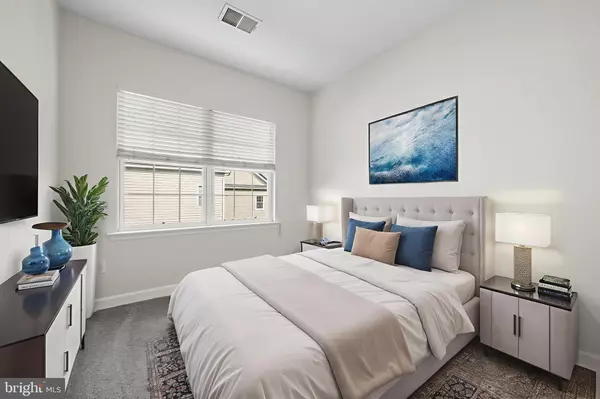 Suitland, MD 20746,5564 LANIER AVE