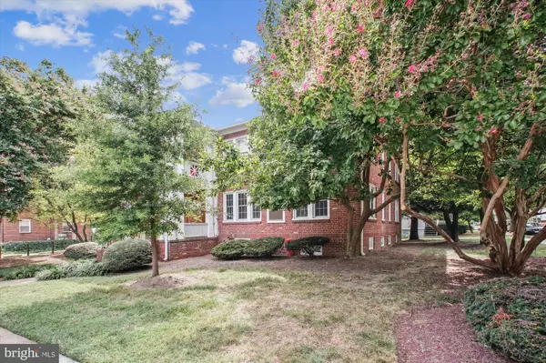 Alexandria, VA 22301,1706 DEWITT AVE #A