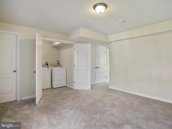 Martinsburg, WV 25405,18 CHILLINGHAM CT