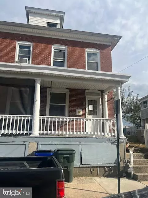 306 S MULBERRY ST, Hagerstown, MD 21740