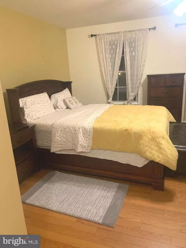 Burtonsville, MD 20866,14624 MONMOUTH DR #12-124