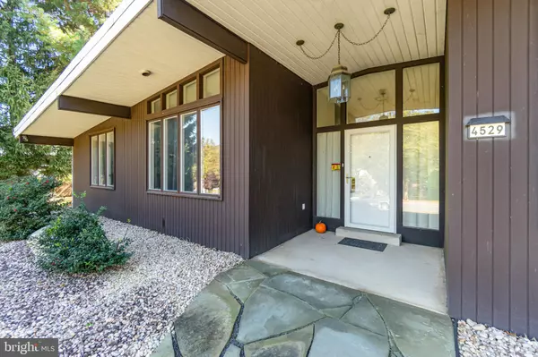 Harrisburg, PA 17110,4529 CUSTER TER