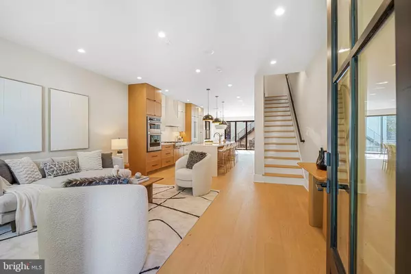 Washington, DC 20015,4414 HARRISON ST NW