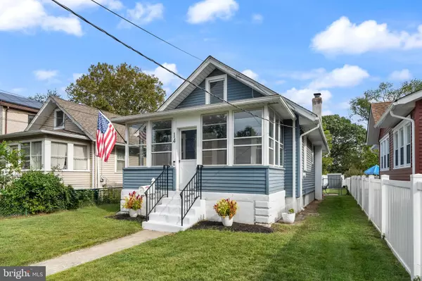 Riverside, NJ 08075,14 GRANT ST