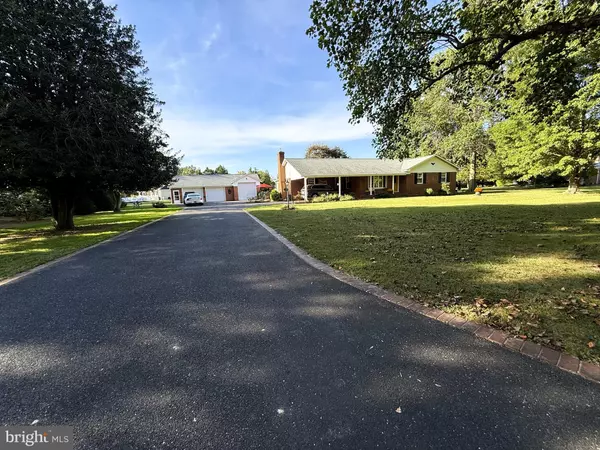 Easton, MD 21601,27460 REST CIR