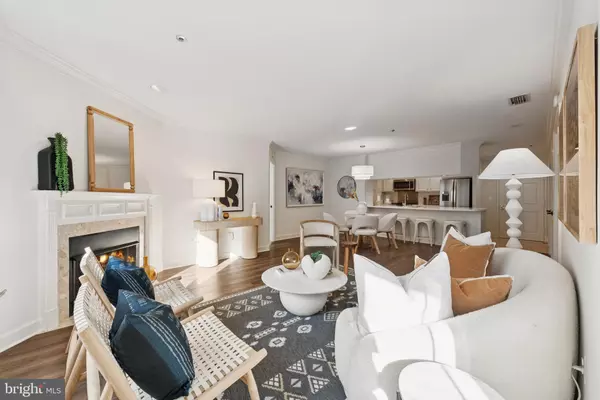 Arlington, VA 22201,1050 N STUART ST #229