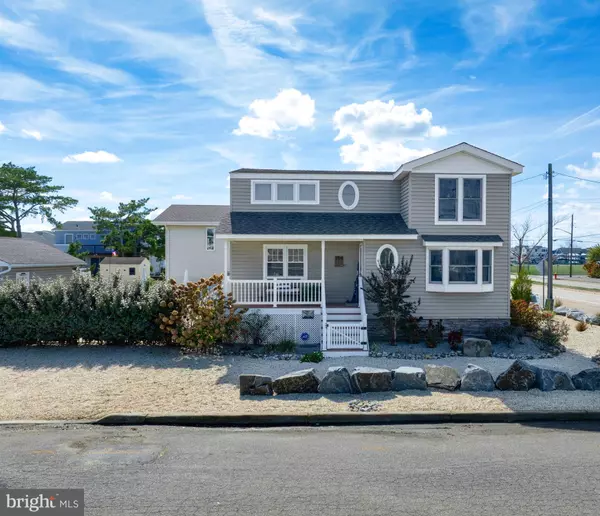 Surf City, NJ 08008,294 N 2ND