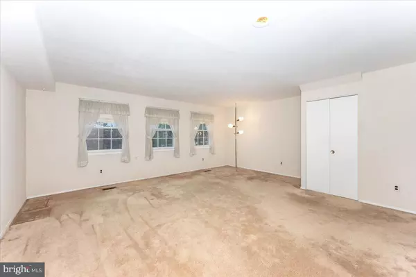 Reisterstown, MD 21136,409 FOX VIEW CT