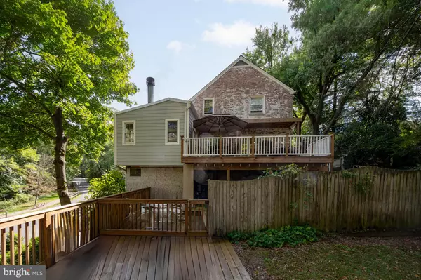 Arlington, VA 22207,2460 N UTAH ST