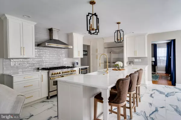 14 TOLKIEN PSGE PSGE, Medford, NJ 08055