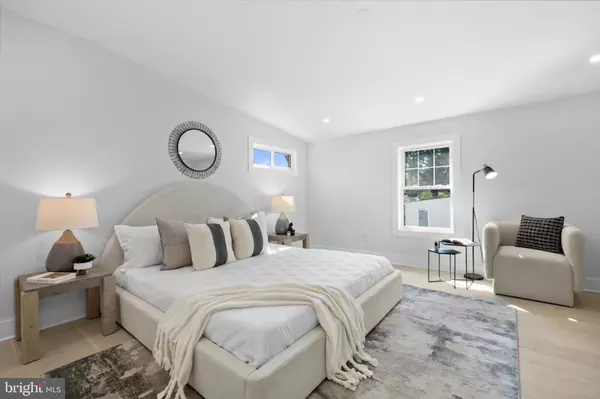 Washington, DC 20018,1929 RANDOLPH ST NE