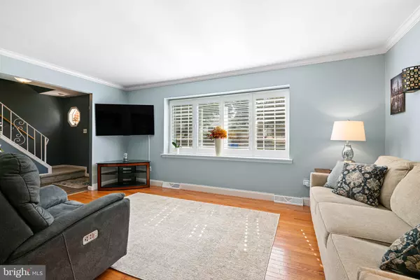 Philadelphia, PA 19128,8669 STEEPLE DR