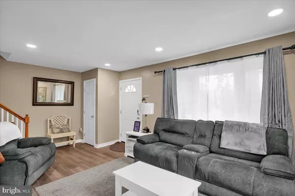 Reading, PA 19607,549 MEADE TC