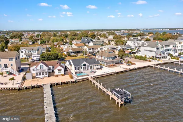 Toms River, NJ 08753,673 BAY VIEW DR