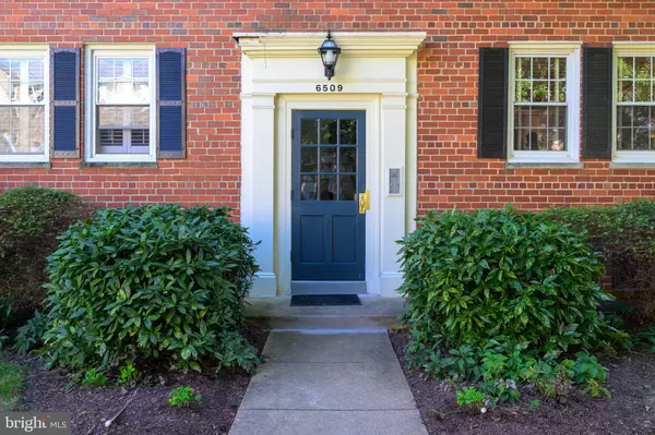 Alexandria, VA 22307,6509 POTOMAC AVE #A2
