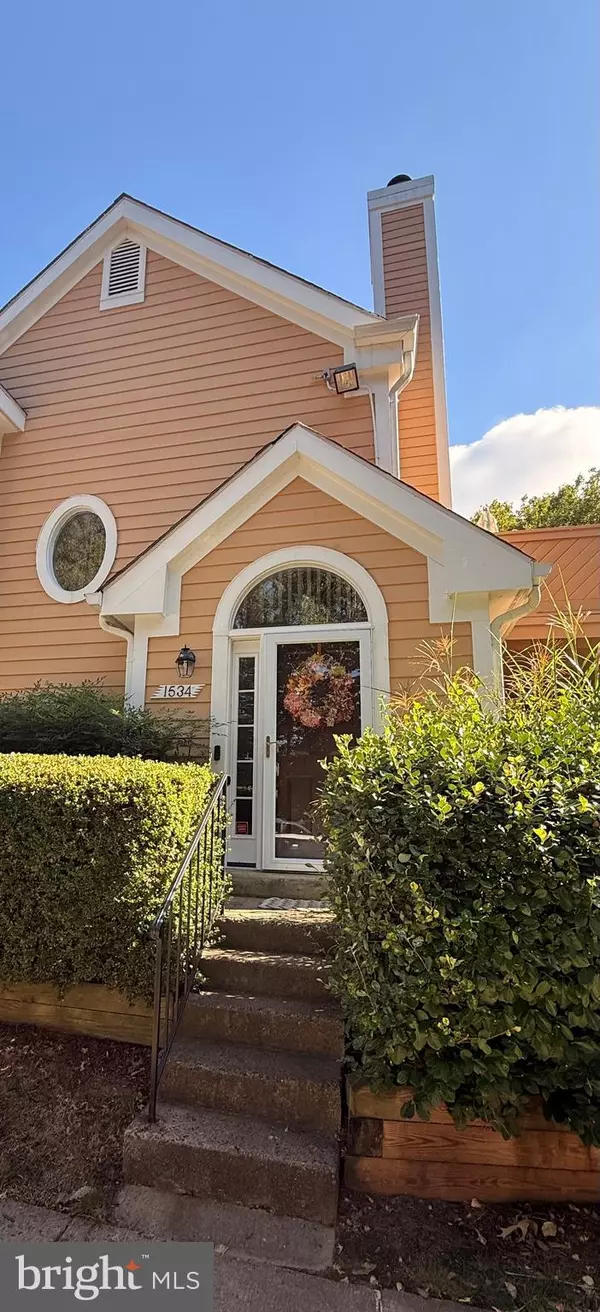 1534 CHURCH HILL PL, Reston, VA 20194