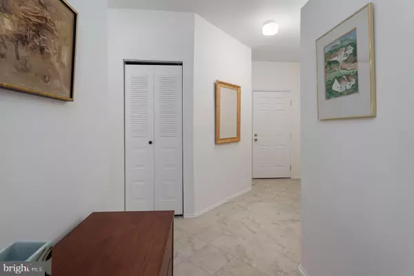 Monmouth Junction, NJ 08852,4031 BAYBERRY CT