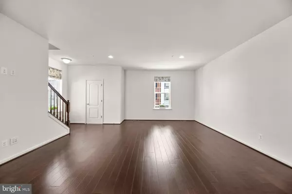 Elkridge, MD 21075,7774 DAGNY WAY