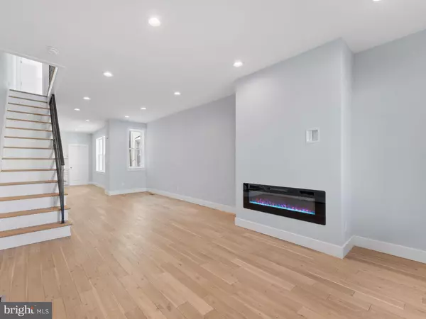 Philadelphia, PA 19134,2869 ARAMINGO AVE