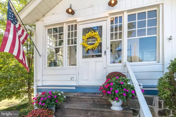 Aldan, PA 19018,18 S ELM AVE