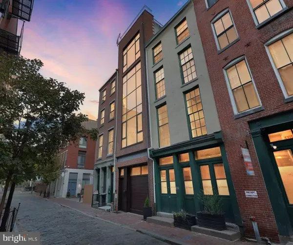 218 CHURCH ST, Philadelphia, PA 19106