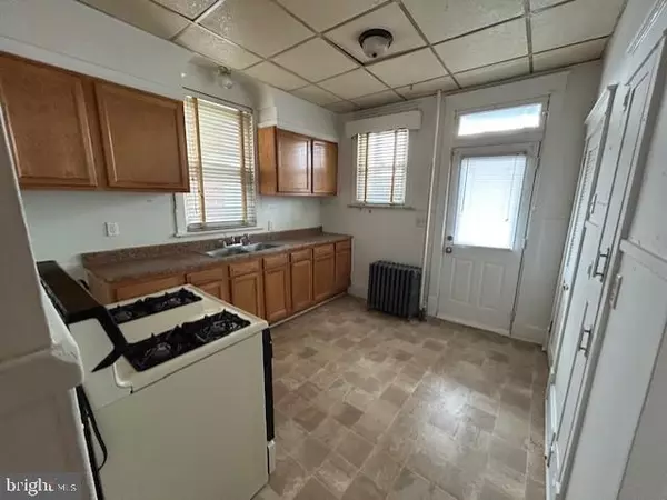 Harrisburg, PA 17110,2234 N 5TH ST