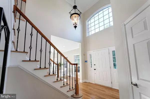 Reston, VA 20194,10841 WELBURY CT