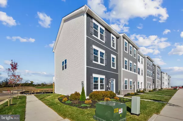 Charles Town, WV 25414,387 ECLIPSE ST