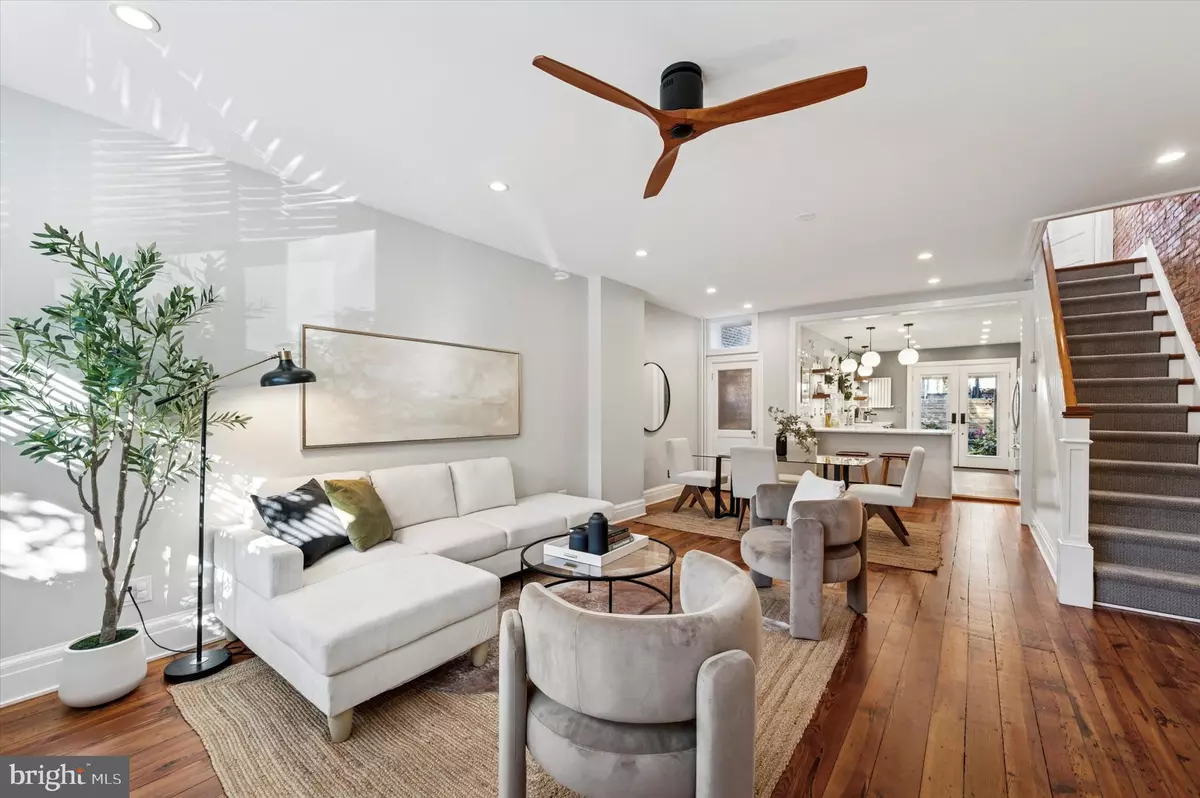 Philadelphia, PA 19148,1927 S 12TH ST