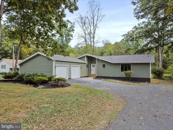 306 TANBRIDGE DR, Martinsburg, WV 25401