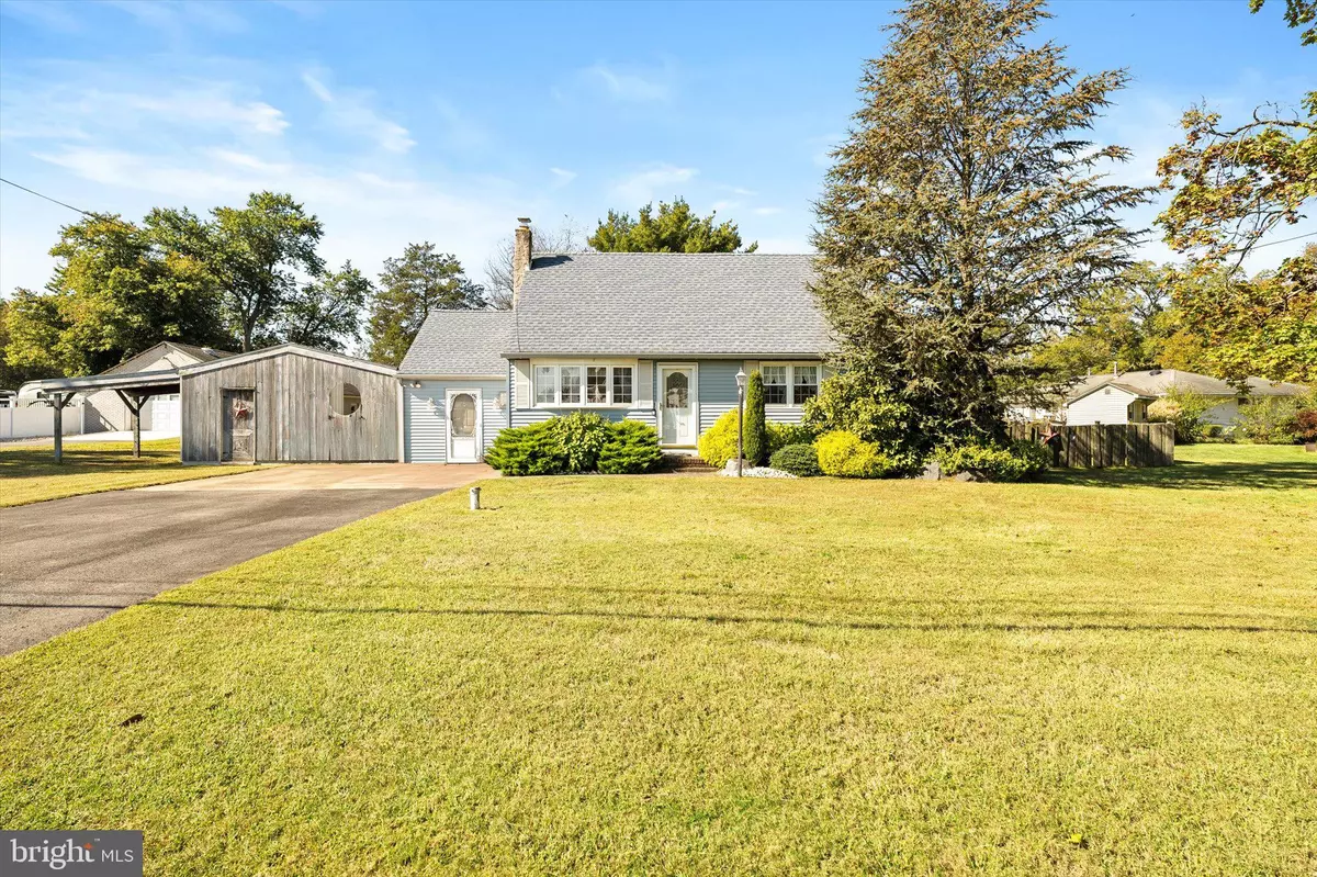 New Egypt, NJ 08533,3 APPLEGATE LN