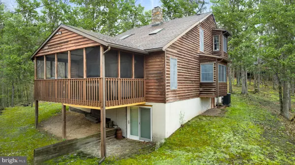 Berkeley Springs, WV 25411,170 CARDINAL LN