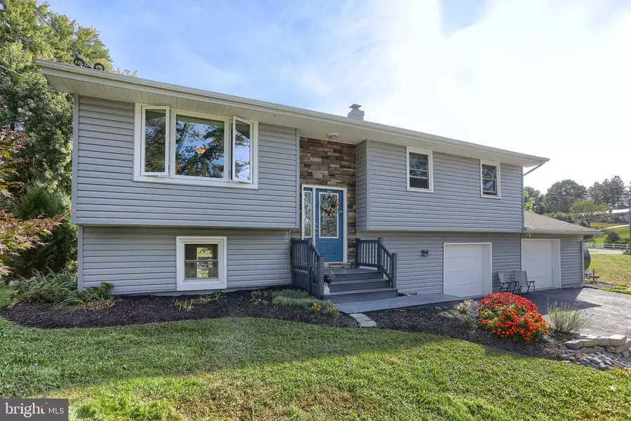 261 KATHY CT, Lebanon, PA 17042