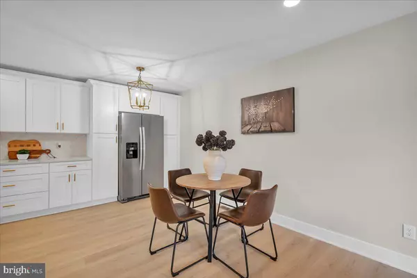 Marlton, NJ 08053,128 CAMBRIDGE AVE