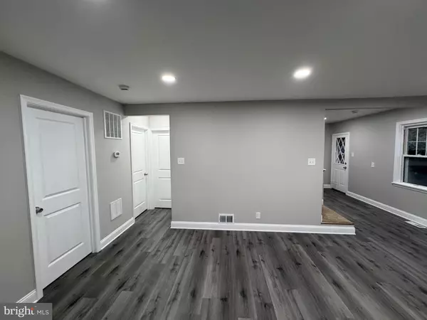 Baltimore, MD 21221,19 PELCZAR AVE