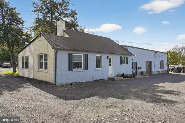 Newtown, PA 18940,2105 2ND STREET PIKE #2105A