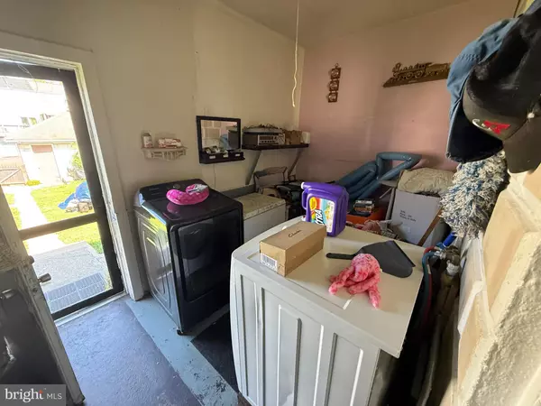 Pottstown, PA 19464,501 AND 507 E RACE ST