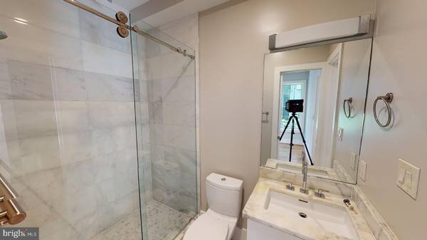 Washington, DC 20001,2825 SHERMAN AVE NW #A