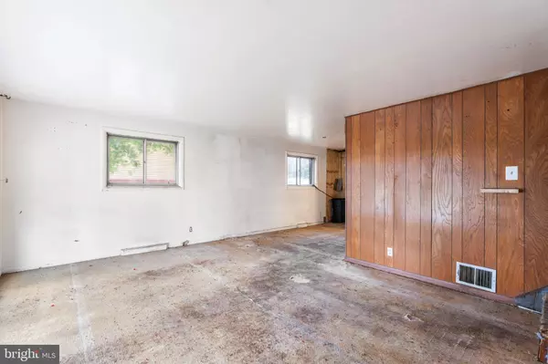 Abington, PA 19001,1453 DORIS RD