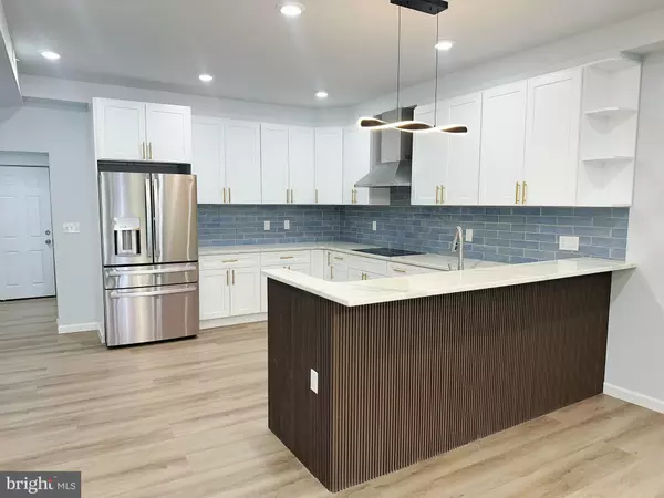 Philadelphia, PA 19135,5916 JACKSON ST