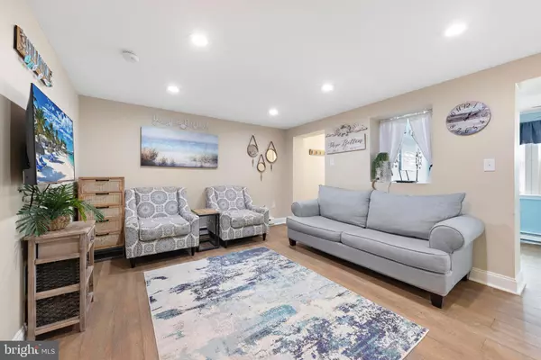 Ship Bottom, NJ 08008,111 W 18TH ST #2